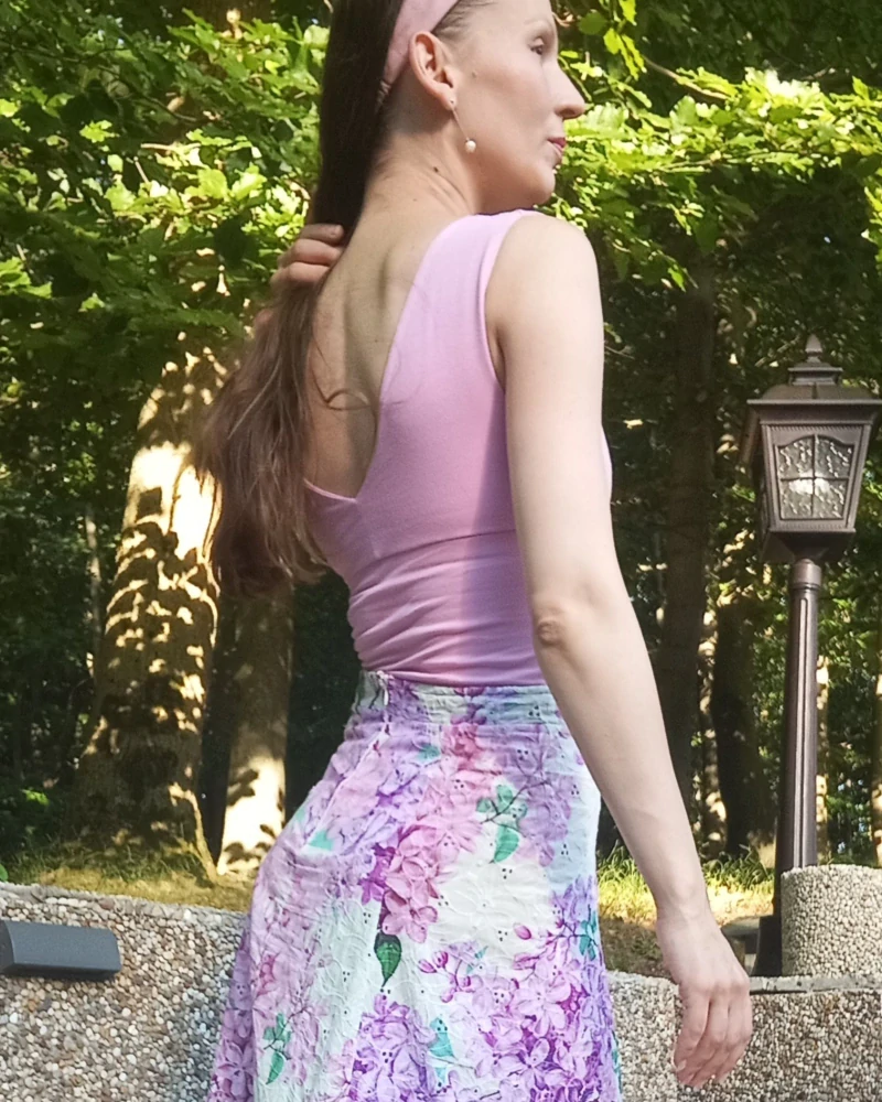 Tielko v všitou podprsenkou ANITA
